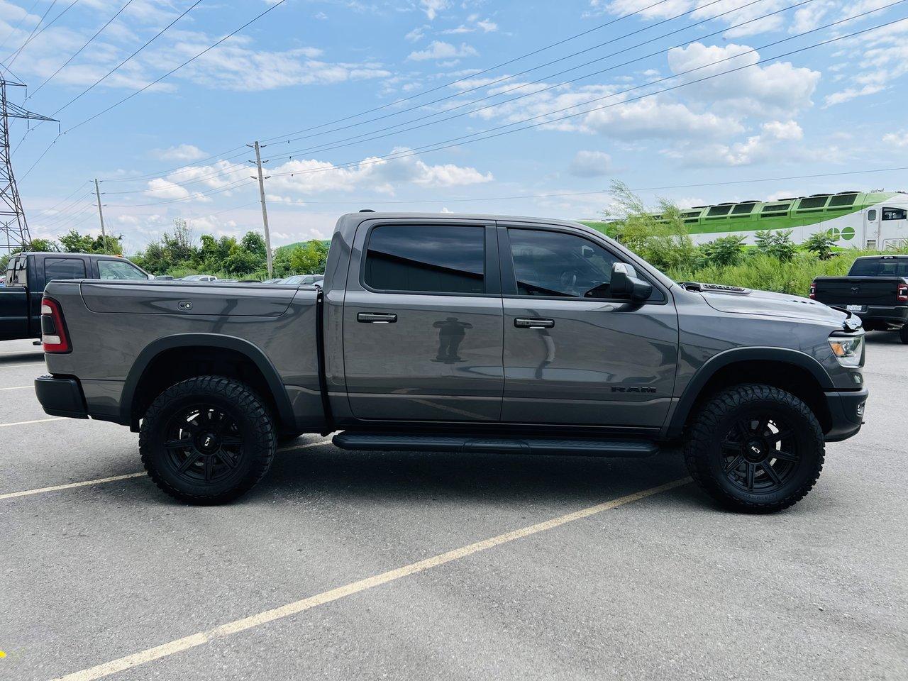 2022 RAM 1500 Rebel **35" A/T TIRES** - Photo #4