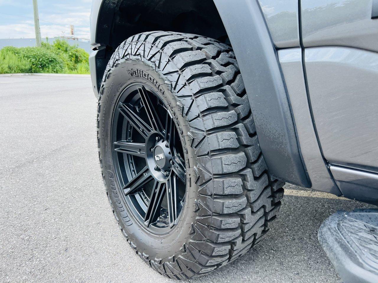 2022 RAM 1500 Rebel **35" A/T TIRES** - Photo #12