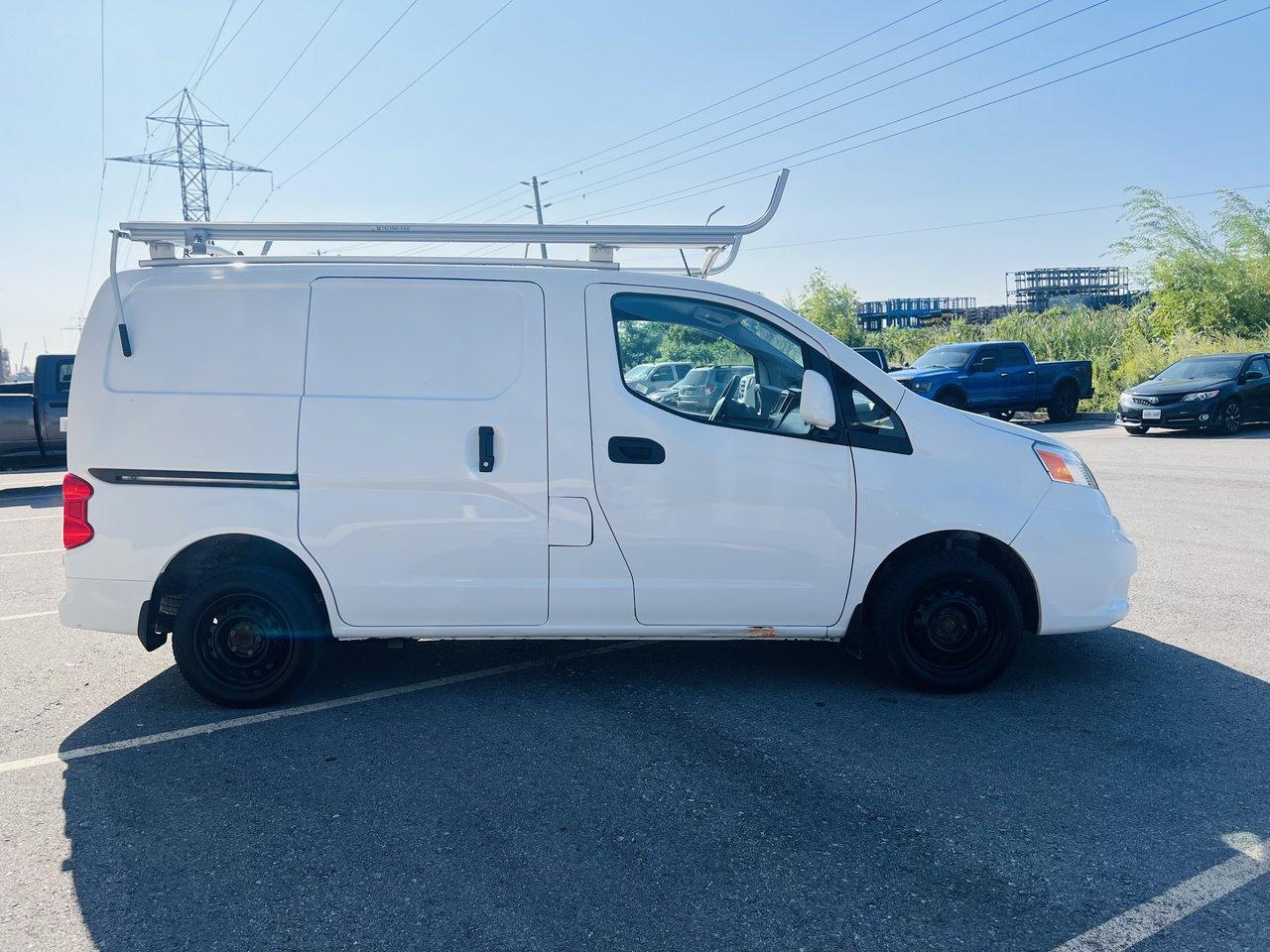 2020 Nissan NV200 Compact Cargo S **LADDER RACKS** - Photo #4