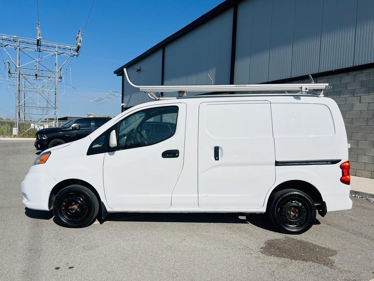 2020 Nissan NV200 Compact Cargo S **LADDER RACKS** - Photo #8