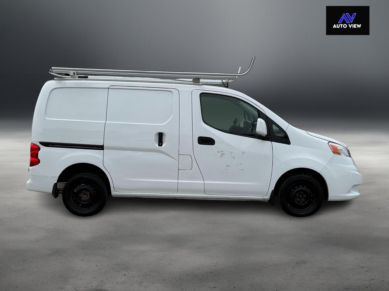 2020 Nissan NV200 Compact Cargo S **LADDER RACKS** - Photo #4