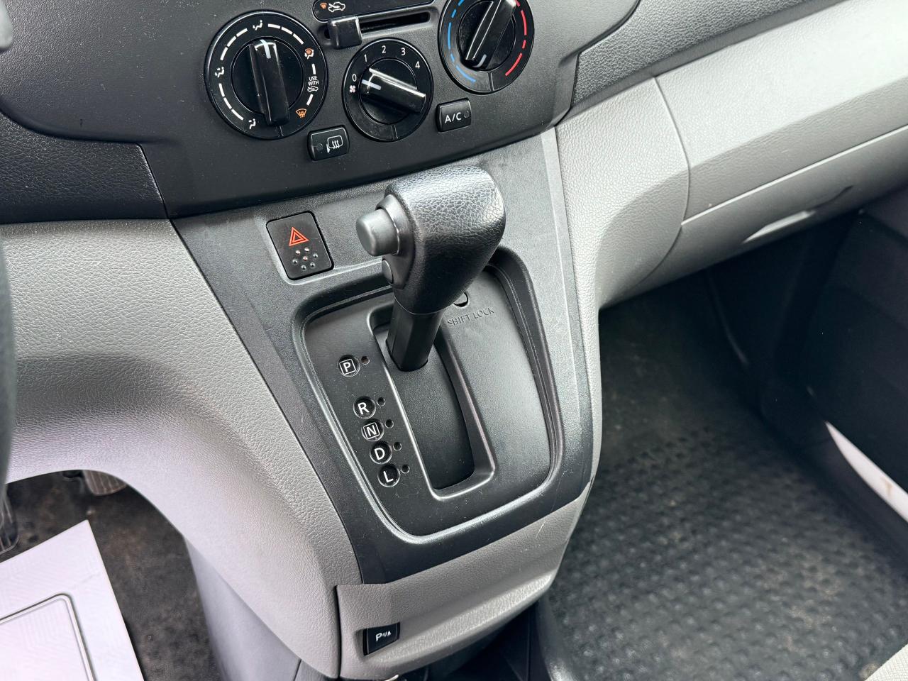 2020 Nissan NV200 Compact Cargo S **LADDER RACKS** - Photo #18