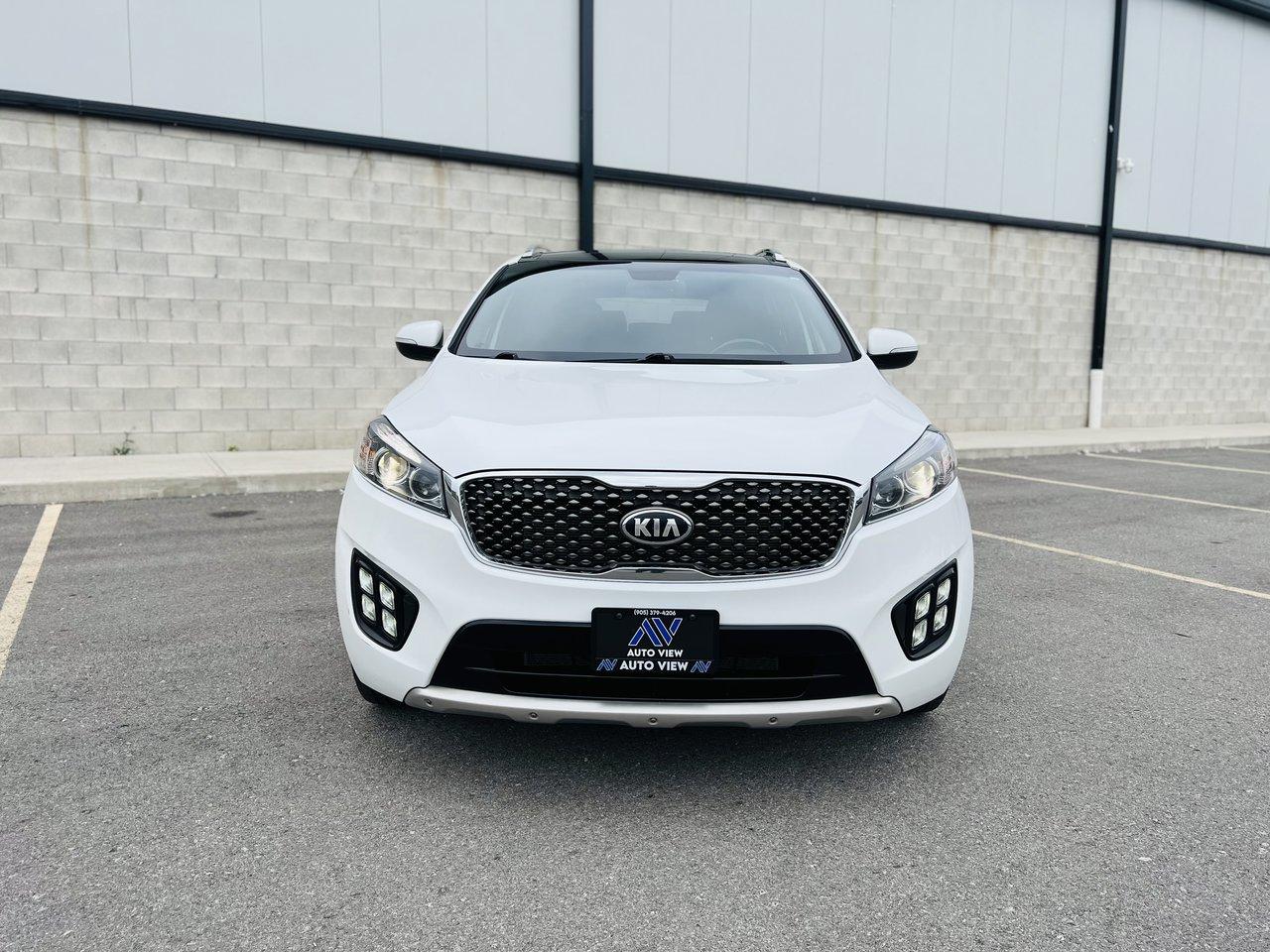 2016 Kia Sorento SX V6 AWD **7 PASSENGGER MODEL** - Photo #2