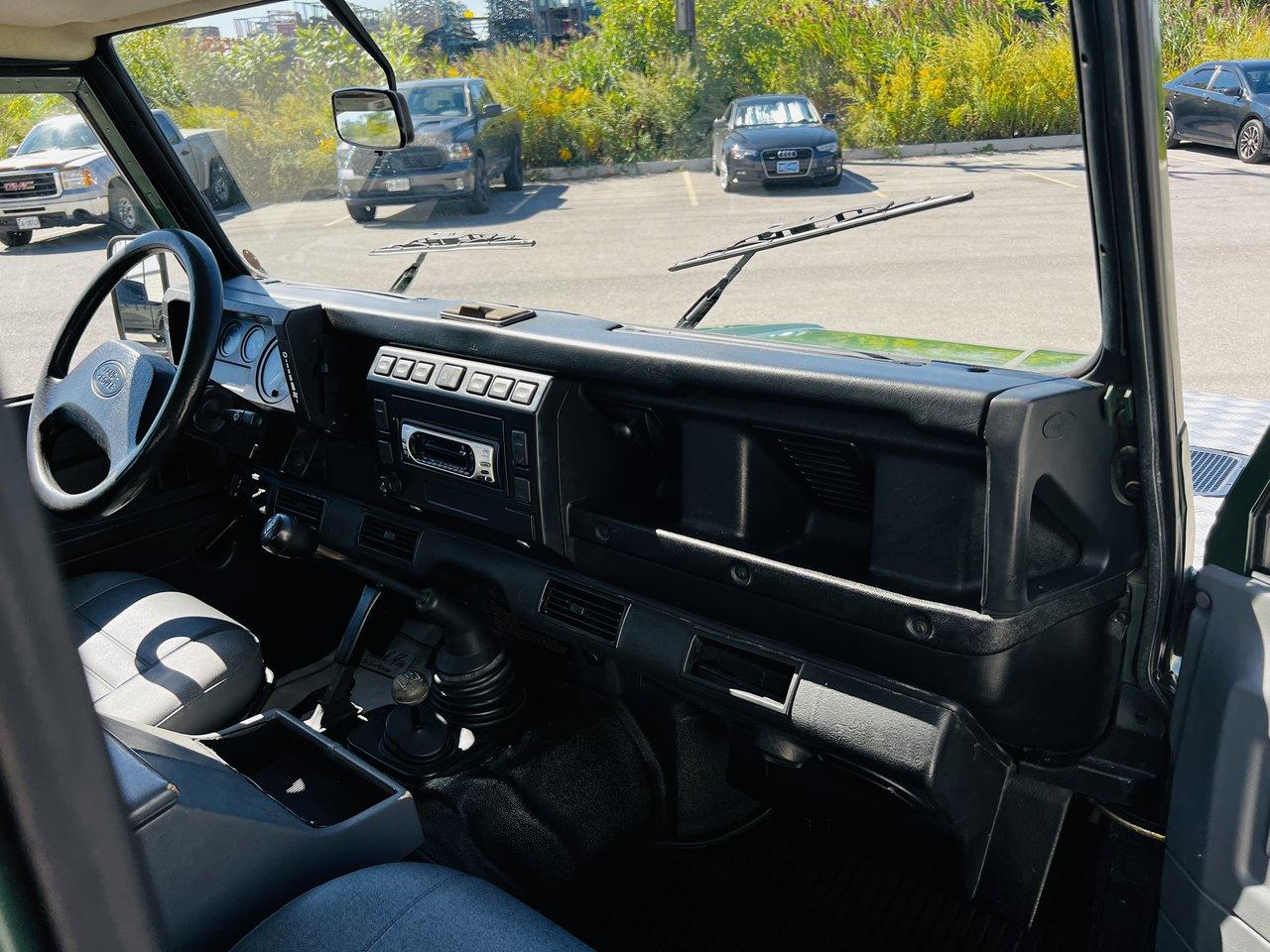 2002 Land Rover Defender SD **IMPORTED FROM ITALY** - Photo #20