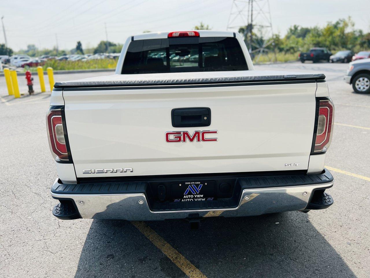 2017 GMC Sierra 1500 SLT **FULLY LOADED MODEL** - Photo #6