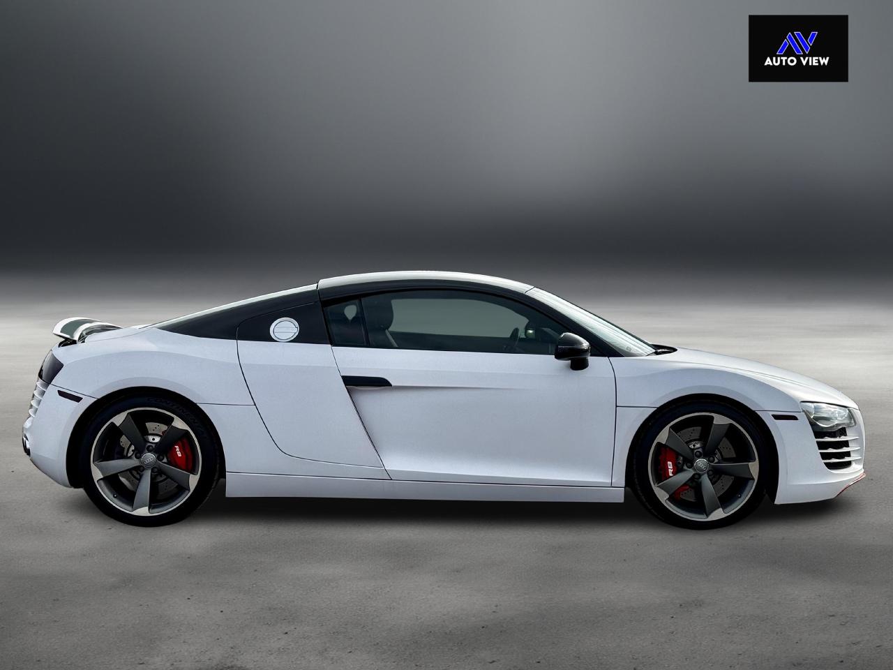 2012 Audi R8 4.2L** 6 SPEED GATED MANUAL** - Photo #4