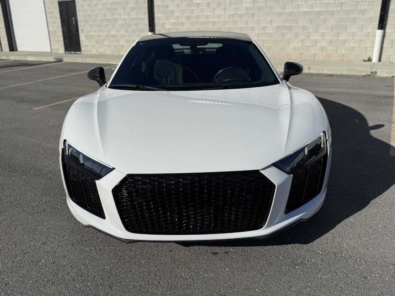 2017 Audi R8 V10 PLUS **LeMans EDITION** - Photo #2