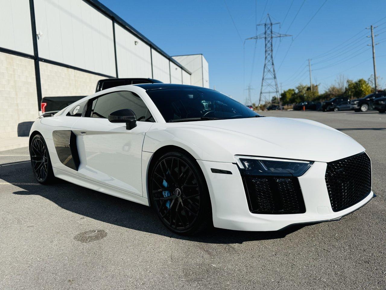 2017 Audi R8 V10 PLUS **LeMans EDITION** Photo2