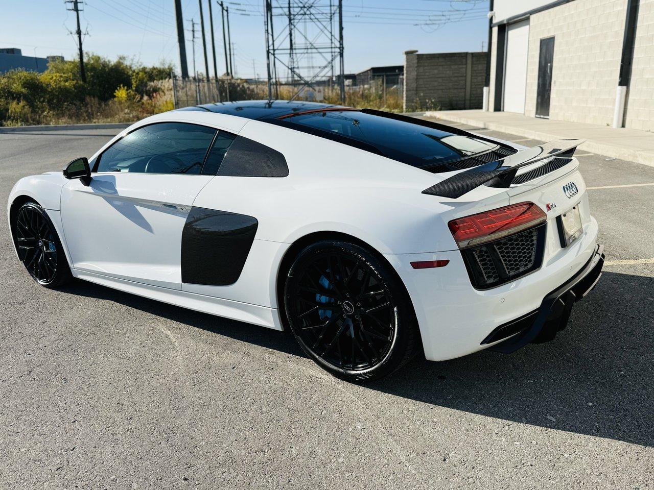 2017 Audi R8 V10 PLUS **LeMans EDITION** - Photo #7