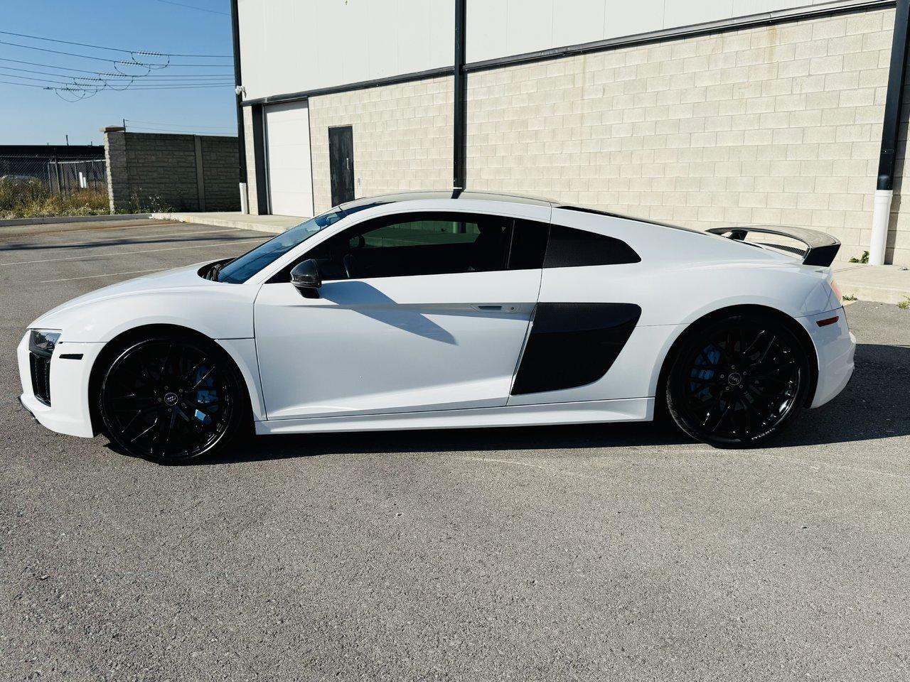 2017 Audi R8 V10 PLUS **LeMans EDITION** - Photo #8