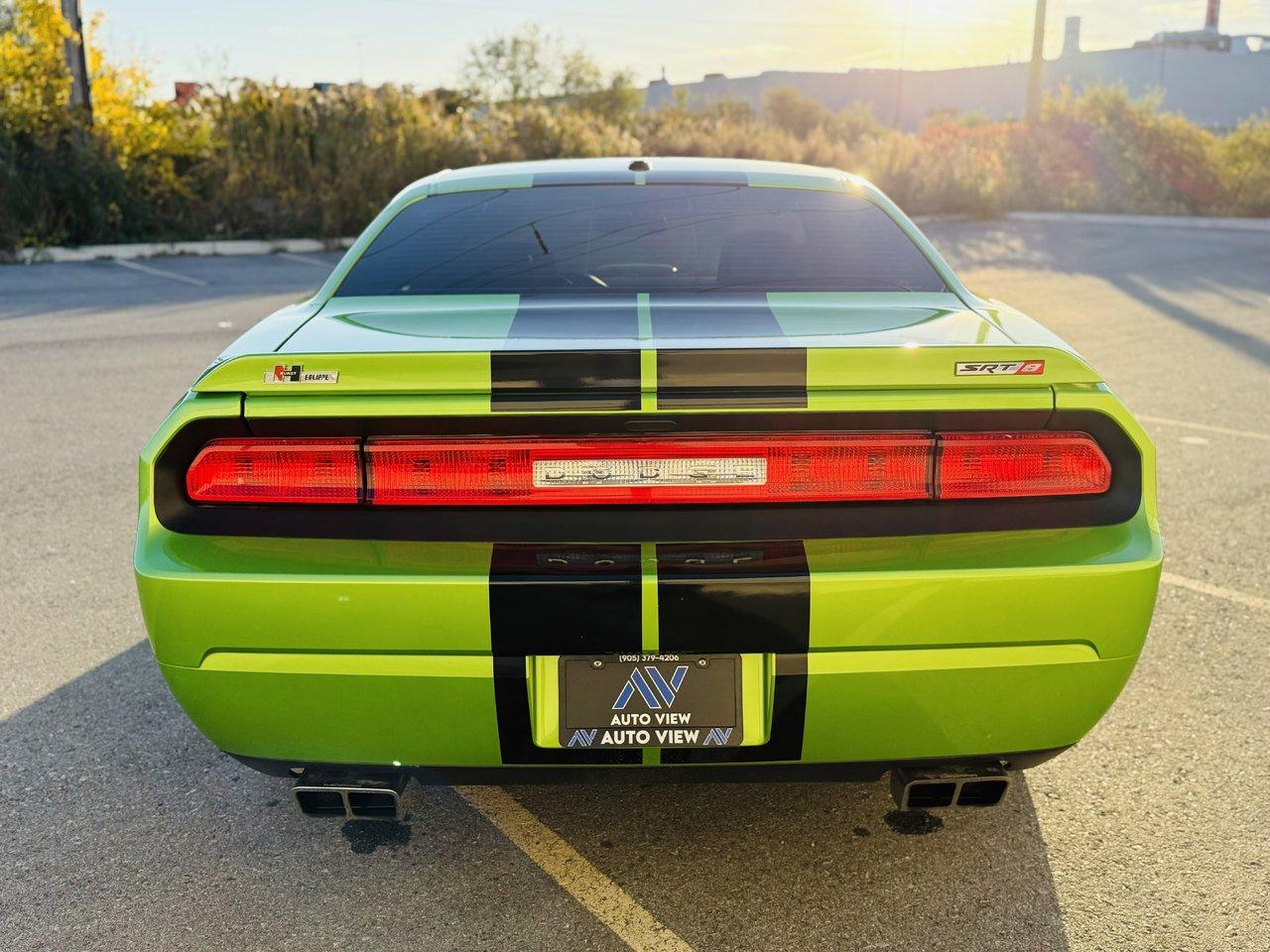 2011 Dodge Challenger SRT8 **SHAKER PACKAGE** - Photo #6