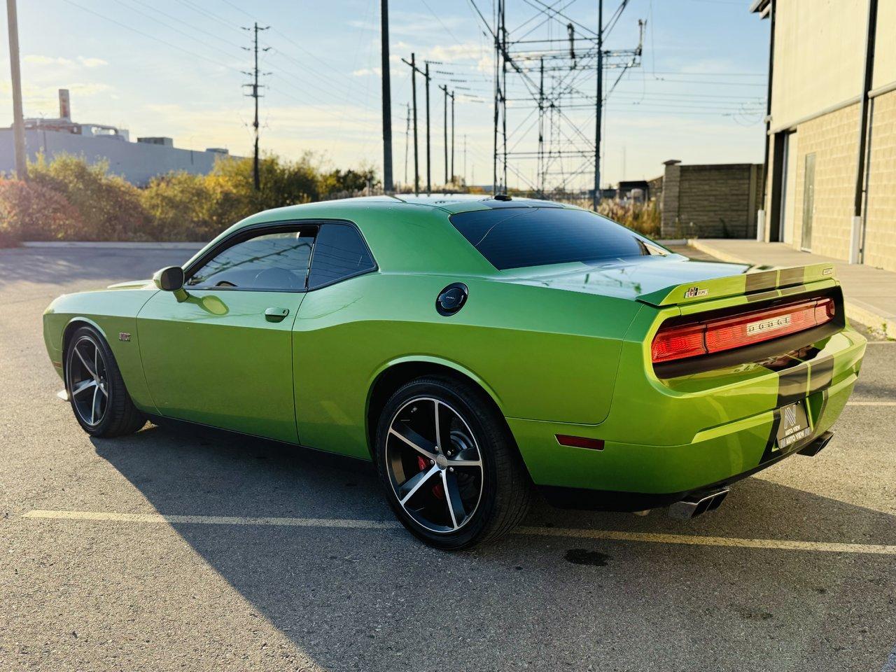 2011 Dodge Challenger SRT8 **SHAKER PACKAGE** - Photo #7