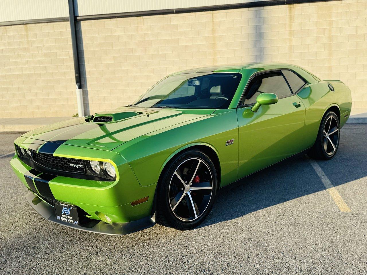 2011 Dodge Challenger SRT8 **SHAKER PACKAGE** - Photo #9