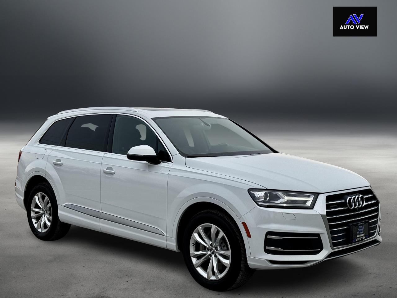 2018 Audi Q7 3.0 TFSI Progressiv **7 PASSENGER** Photo2