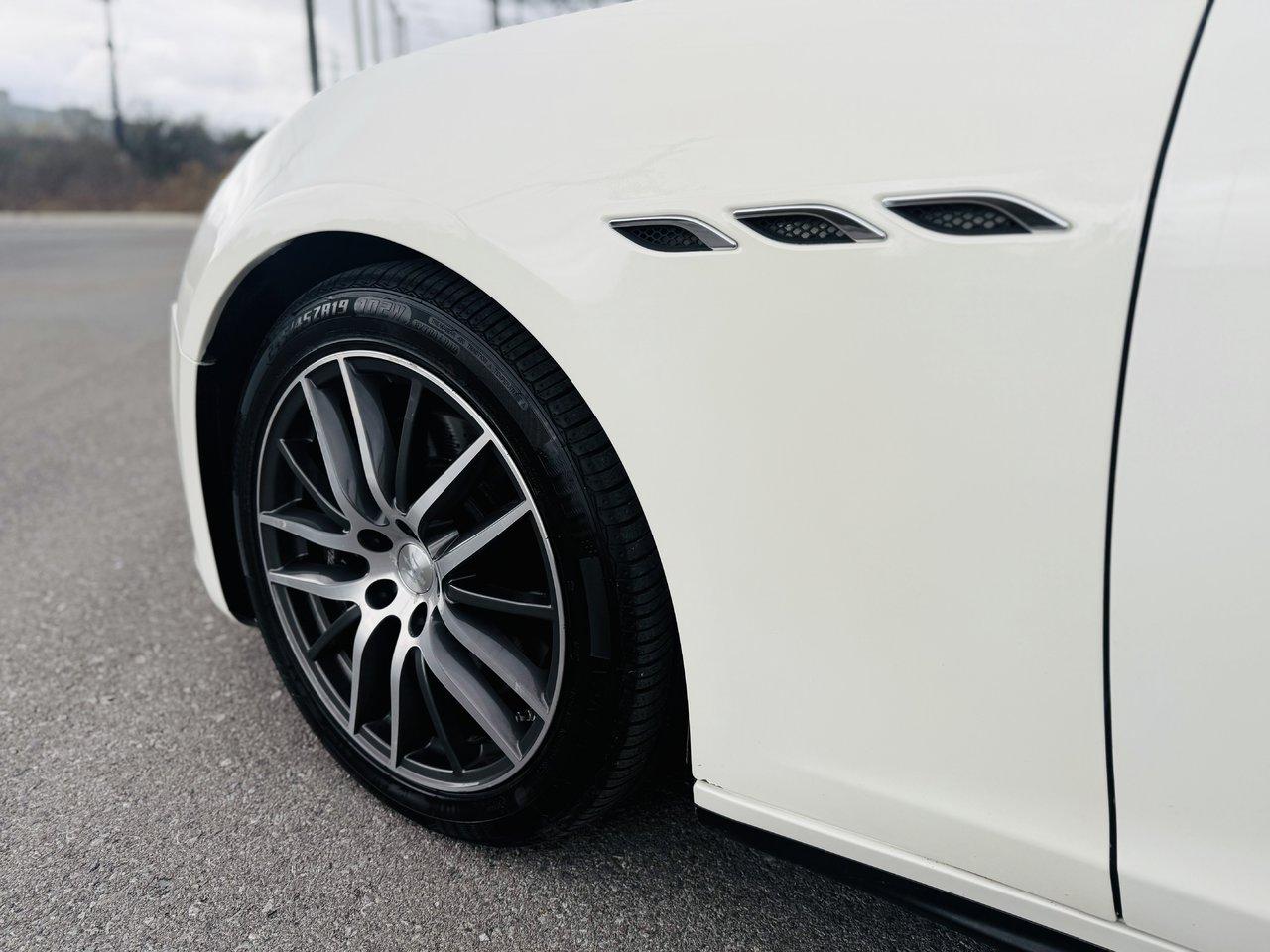 2014 Maserati Ghibli S Q4 **ALL WHEEL DRIVE** - Photo #10