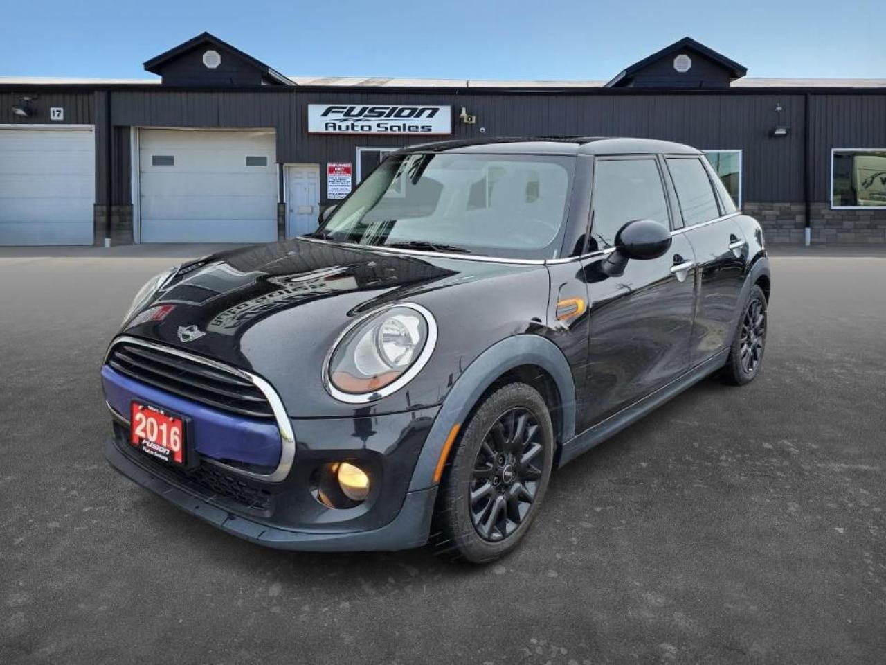 2016 MINI Cooper HB-6SP MANUAL-SUNROOF-LEATHER-BLUETOOTH