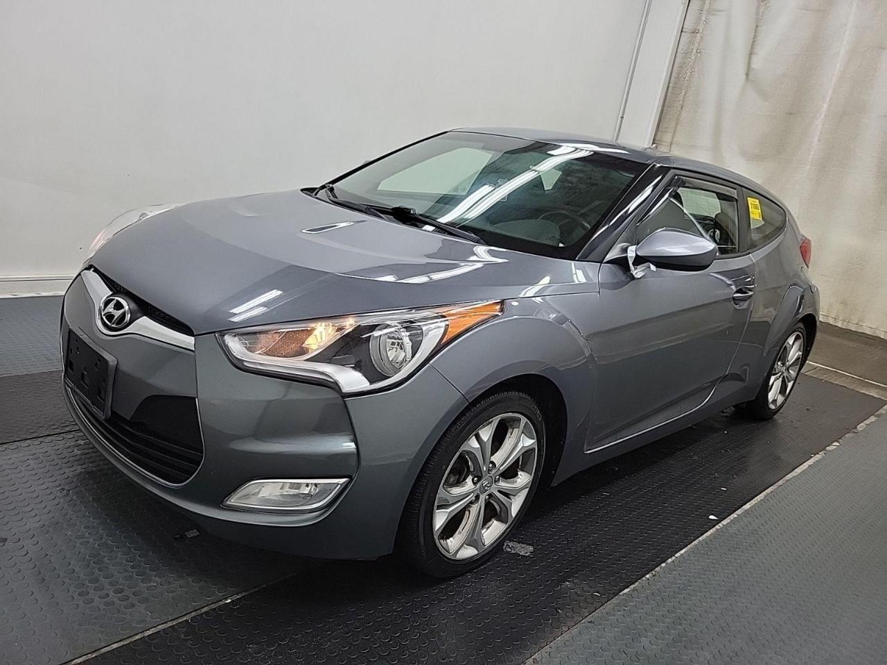 Used 2017 Hyundai Veloster 3dr Cpe DCT for sale in Tilbury, ON