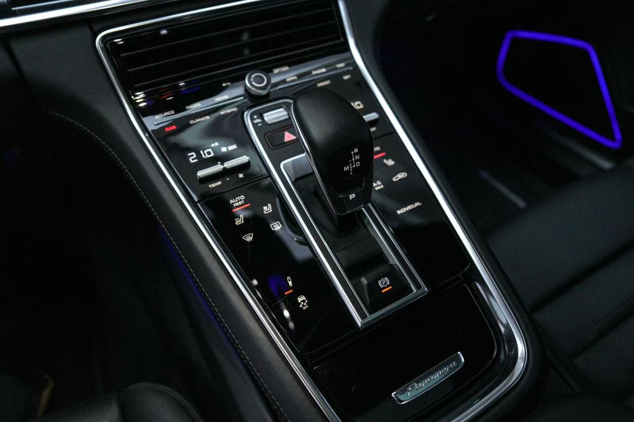 2021 Porsche Panamera 4S Ehybrid | Porsche CPO - Photo #18