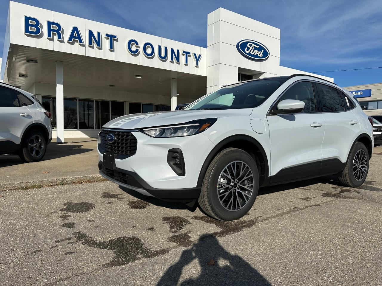 New 2025 Ford Escape PHEV PLATINUM FWD for sale in Brantford, ON