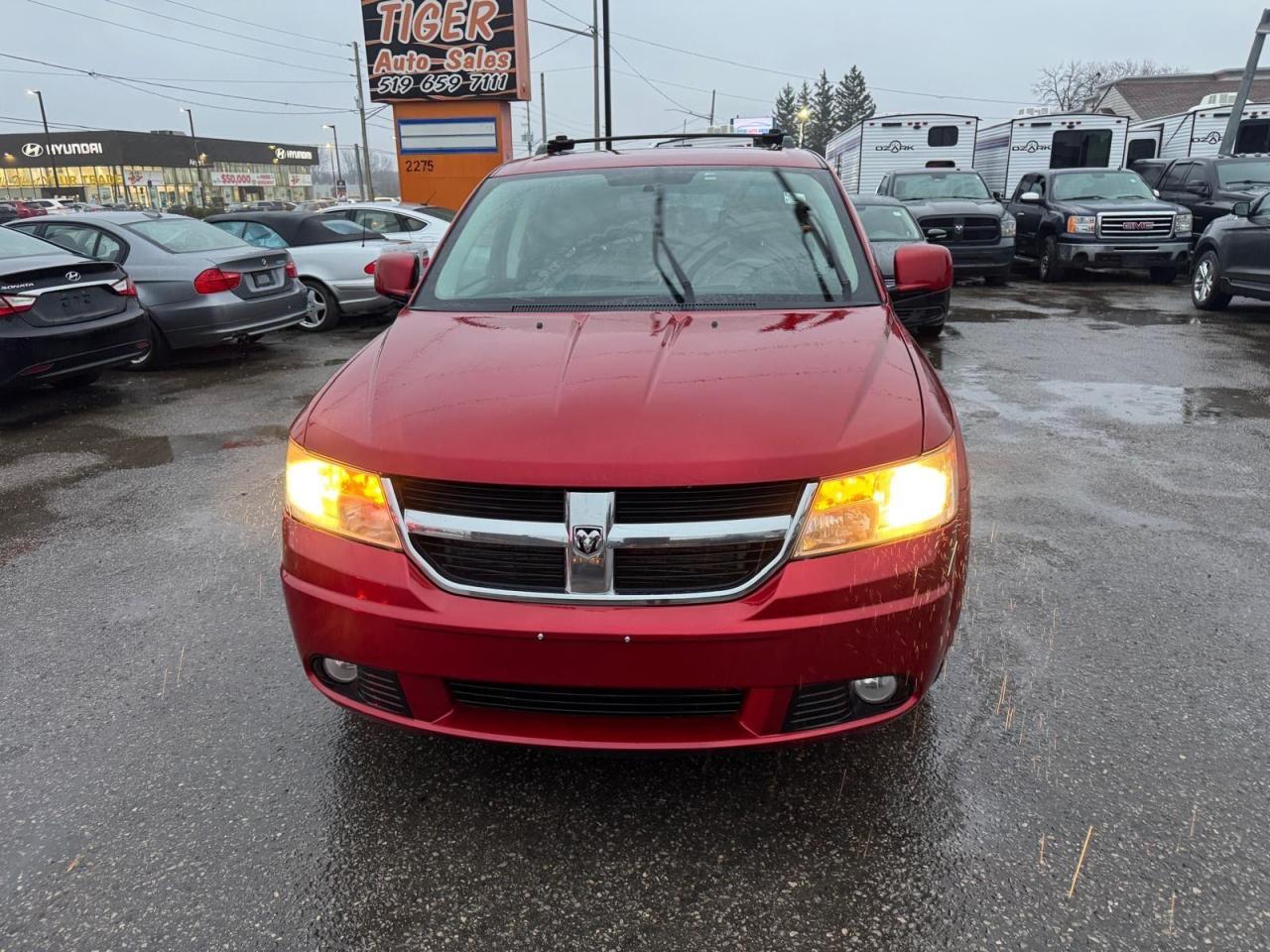 2010 Dodge Journey SXT, LEATHER, CAM, LOADED, ONLY 198KMS, AS IS - Photo #8