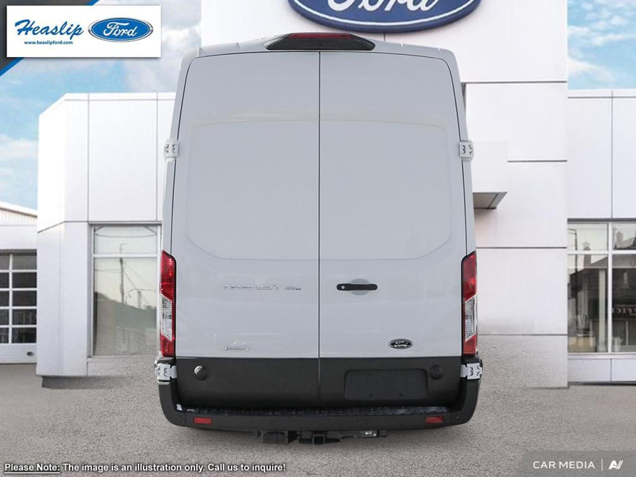 2024 Ford E-Transit Cargo Van BASE Photo4