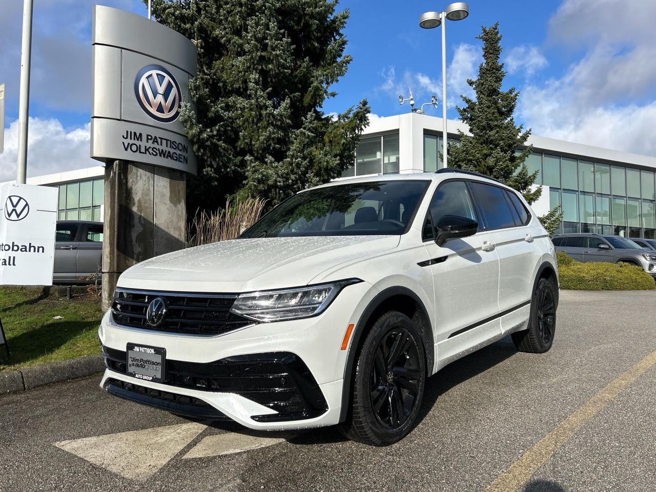 New 2024 Volkswagen Tiguan Comfortline R-Line Black 2.0T 8sp at w/Tip 4M for sale in Surrey, BC