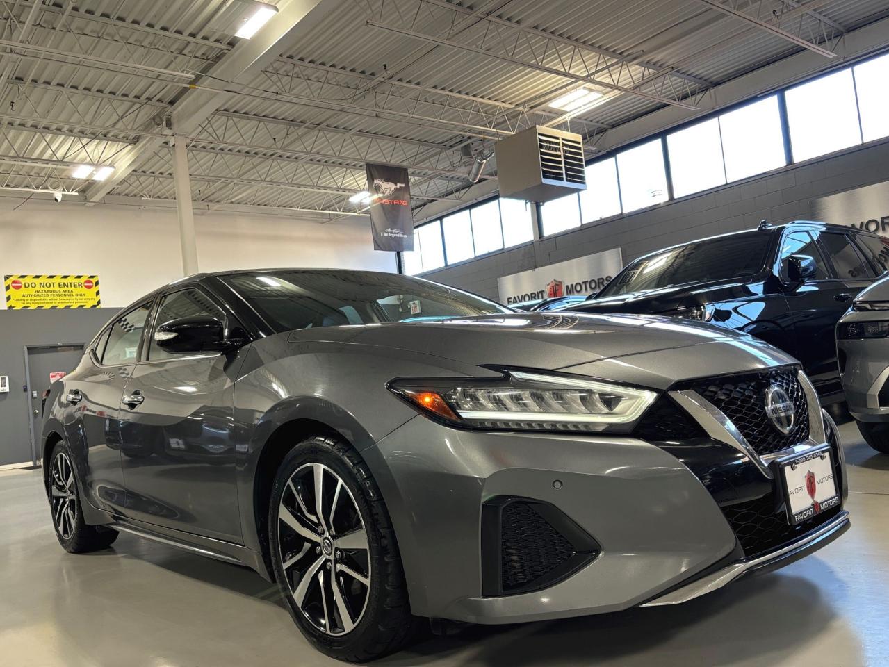 2021 Nissan Maxima SL|NAV|BOSE|LEATHER|HEATEDSEATS|DUALSUNROOF|CAMERA - Photo #2