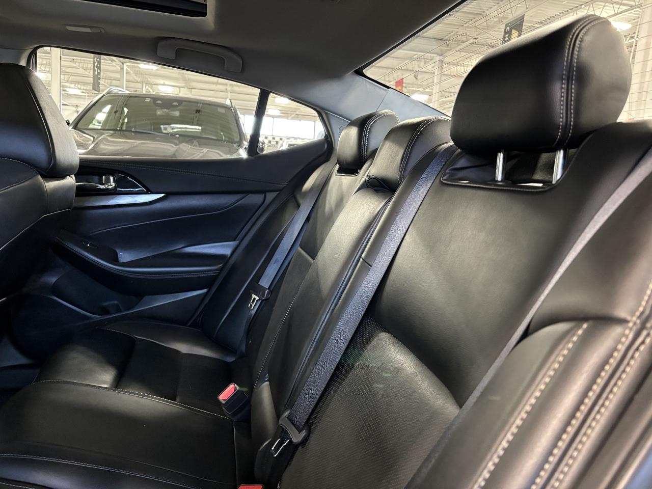 2021 Nissan Maxima SL|NAV|BOSE|LEATHER|HEATEDSEATS|DUALSUNROOF|CAMERA - Photo #9