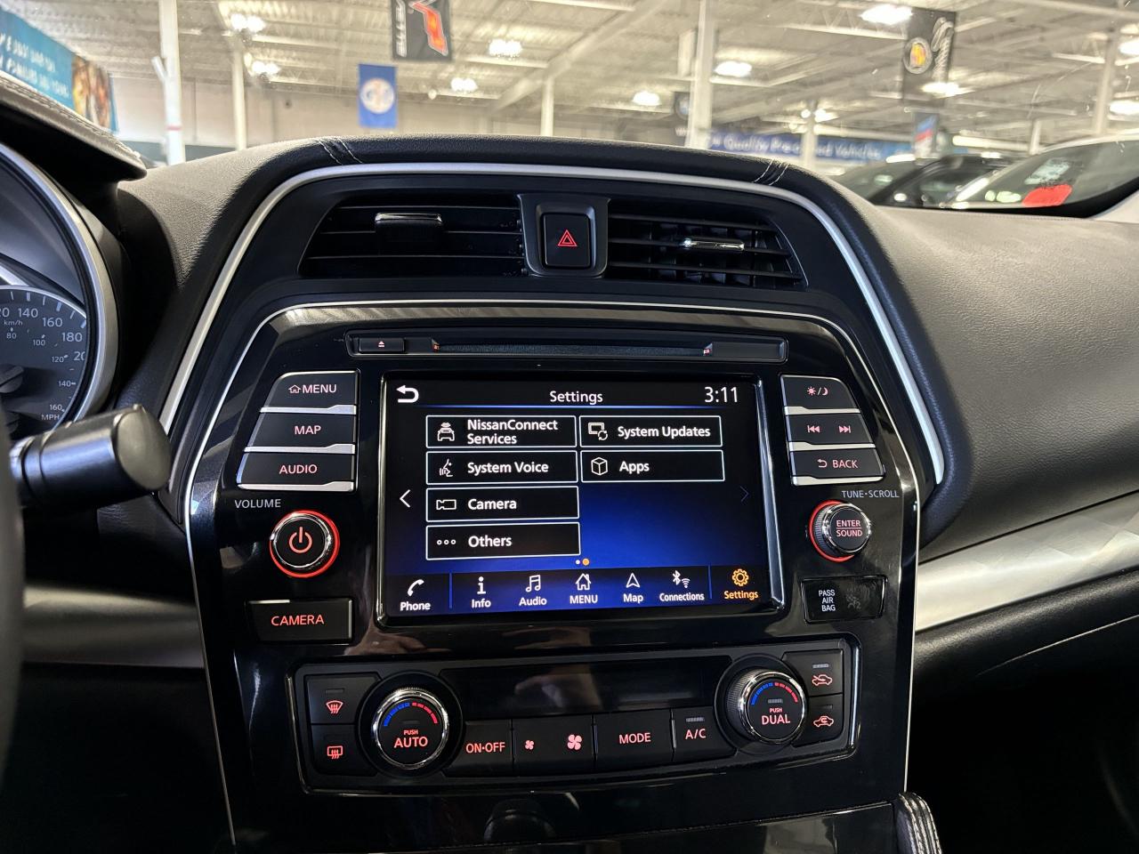 2021 Nissan Maxima SL|NAV|BOSE|LEATHER|HEATEDSEATS|DUALSUNROOF|CAMERA - Photo #23