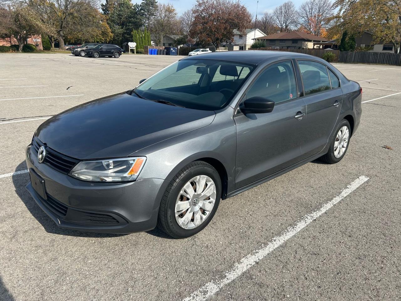 Used 2011 Volkswagen Jetta TRENDLINE+ for sale in Hamilton, ON