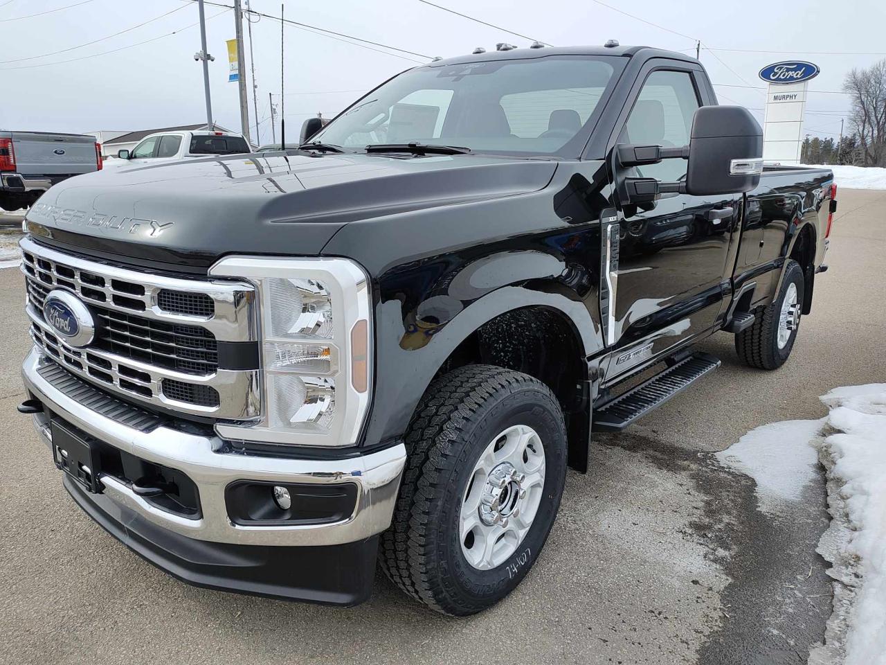 New 2025 Ford F-350 XLT for sale in Pembroke, ON