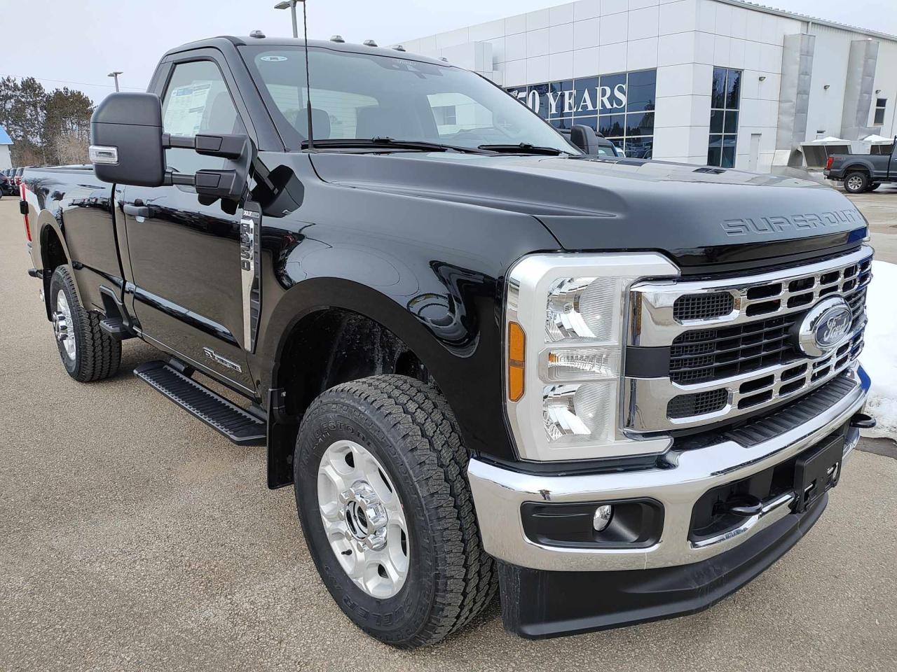 2025 Ford F-350 XLT