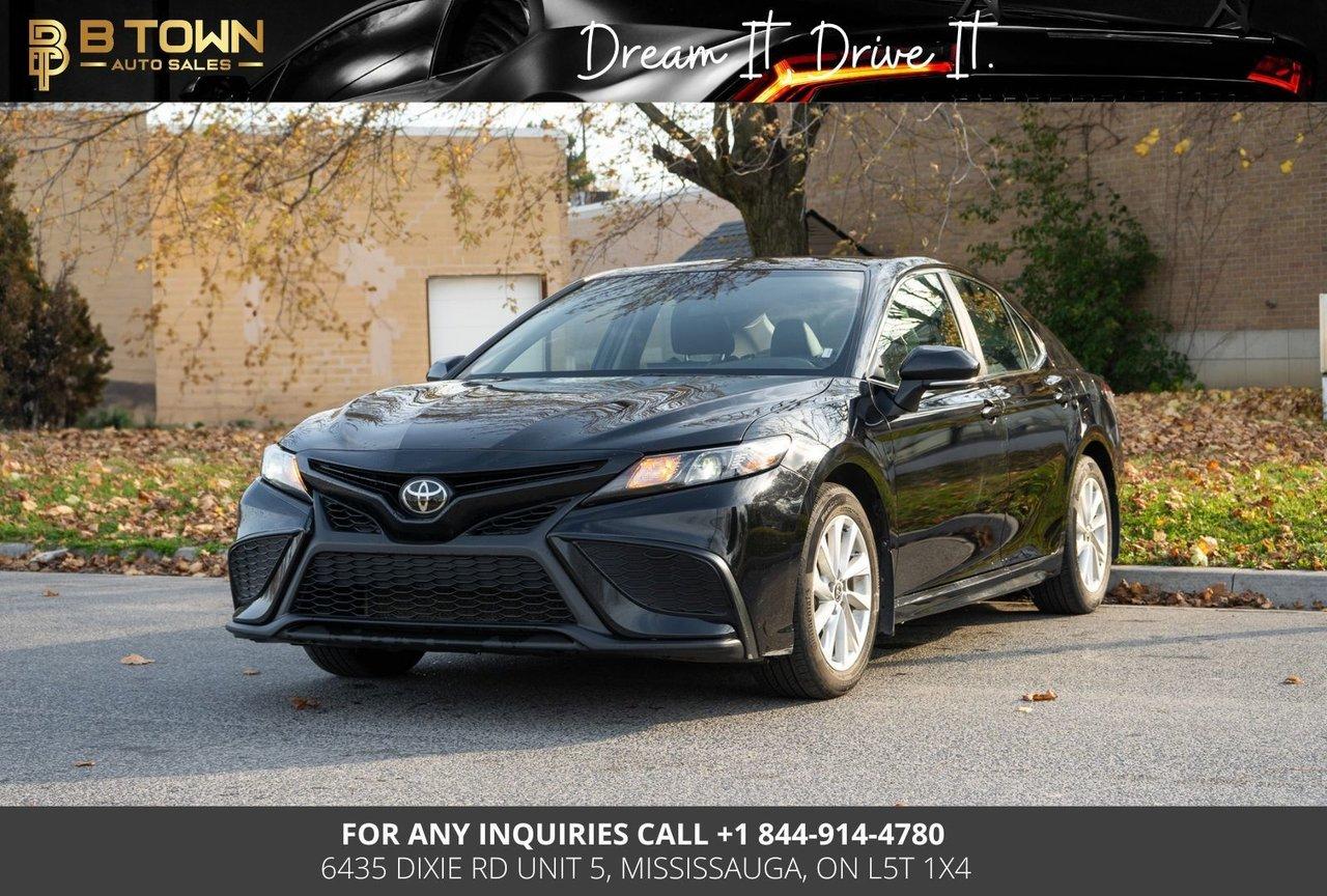 Used 2022 Toyota Camry SE for sale in Mississauga, ON