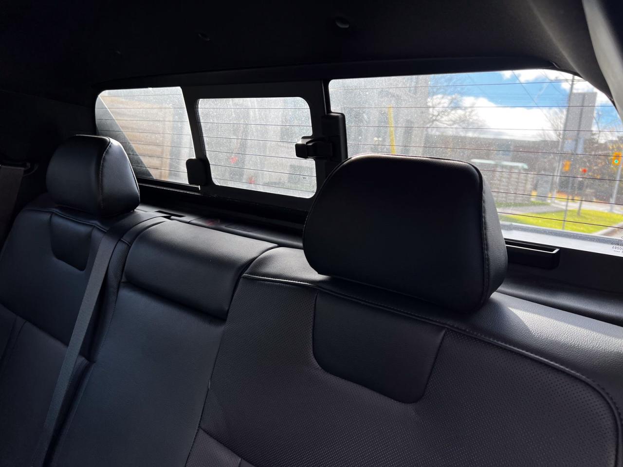 2022 Hyundai Santa Cruz Ultimate AWD - Photo #26