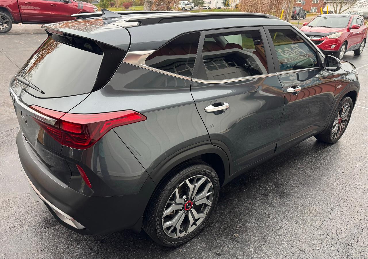 2023 Kia Seltos SX TURBO  AWD - Photo #8