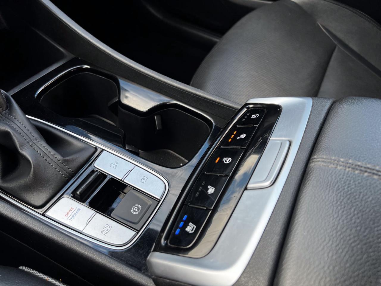 2022 Hyundai Santa Cruz Ultimate AWD - Photo #12