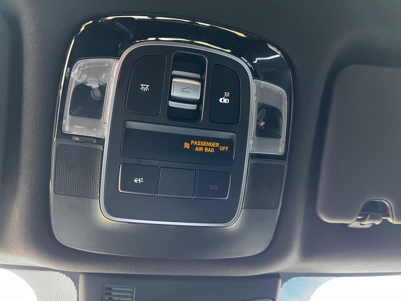 2022 Hyundai Santa Cruz Ultimate AWD - Photo #17