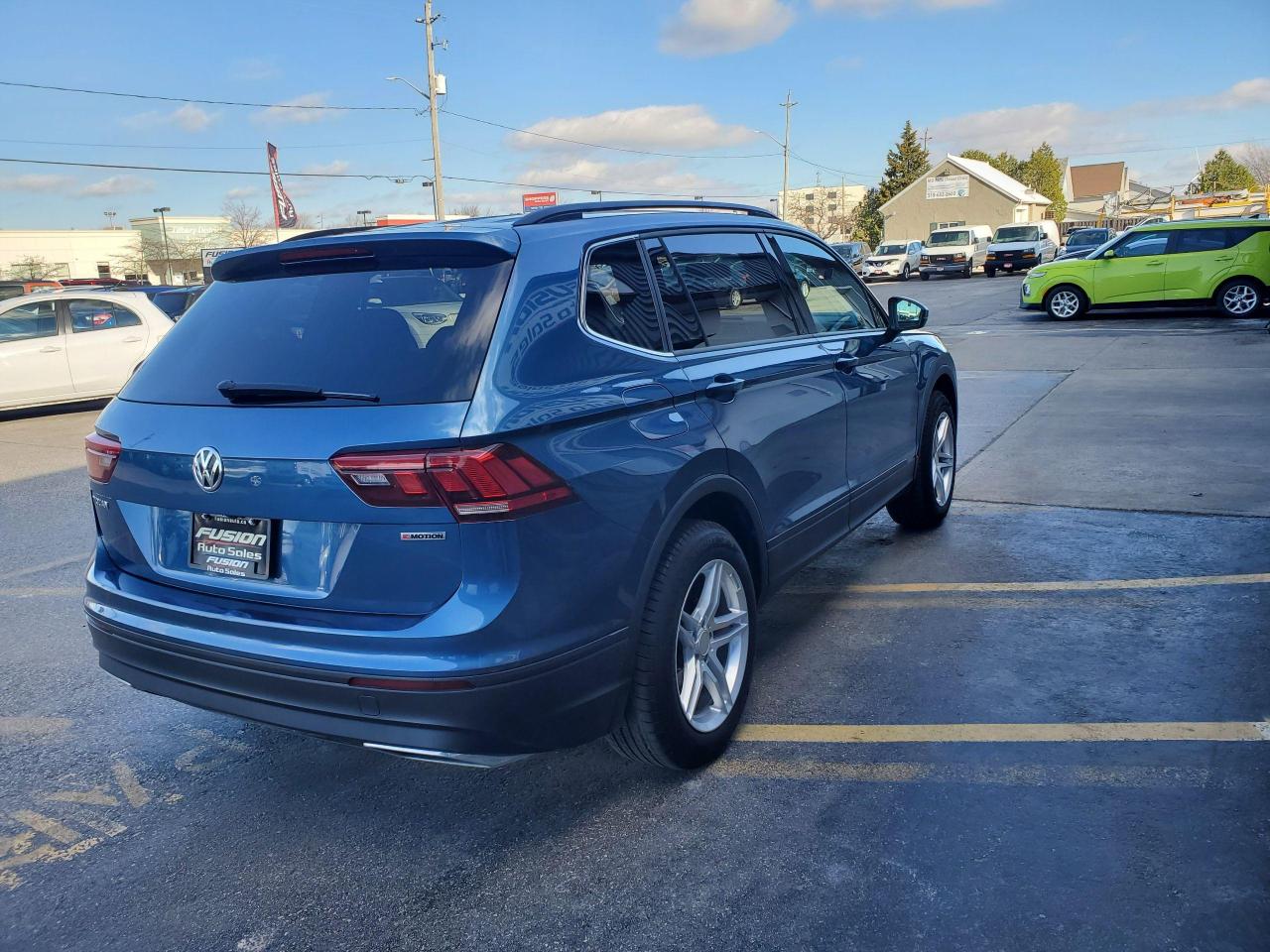 2019 Volkswagen Tiguan Trendline 4Motion-REAR CAMERA-BLUETOOTH-HEATED SEA - Photo #5