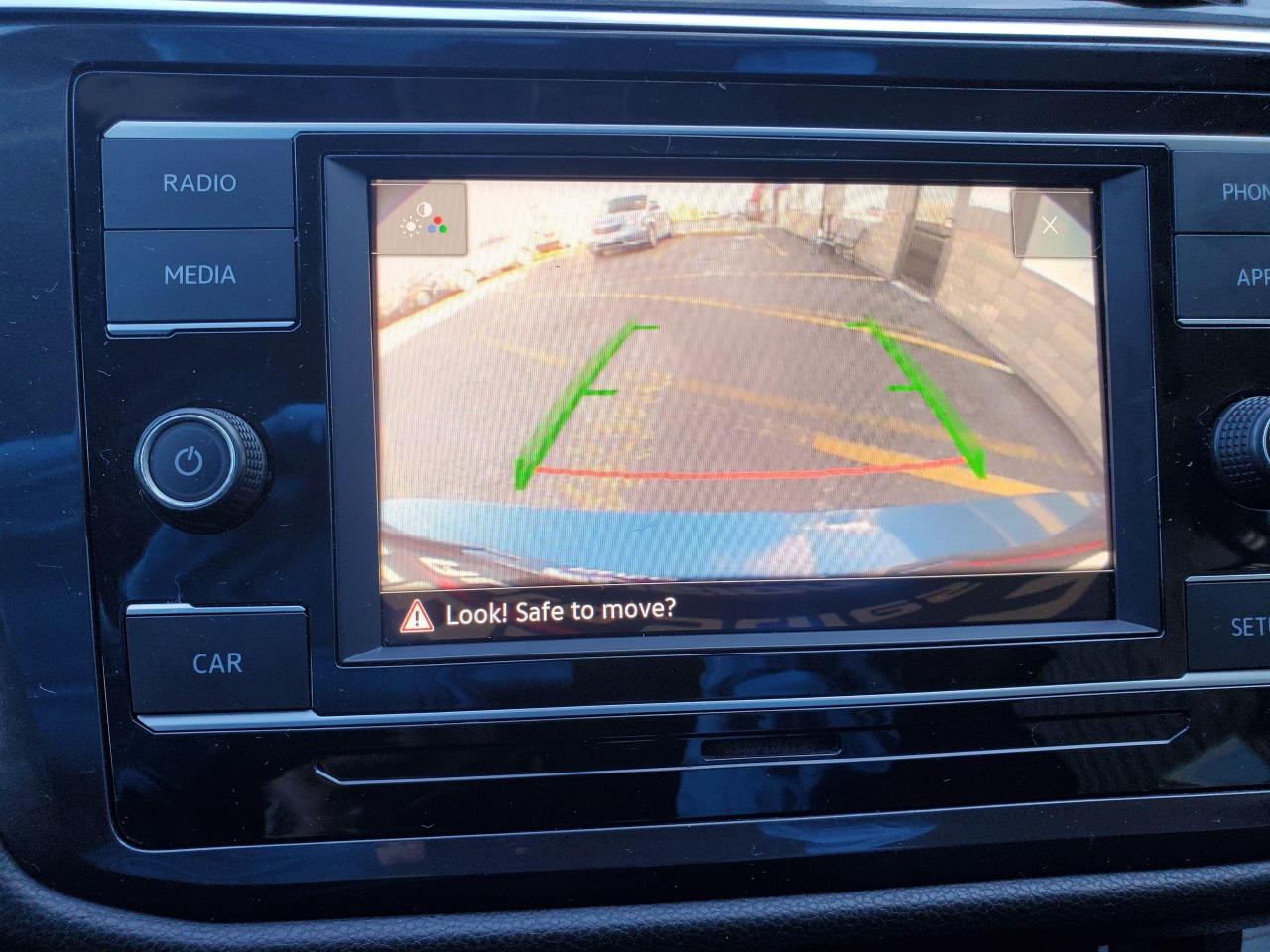 2019 Volkswagen Tiguan Trendline 4Motion-REAR CAMERA-BLUETOOTH-HEATED SEA - Photo #12