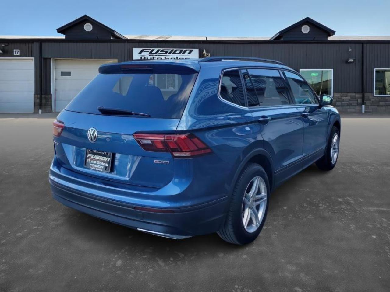 2019 Volkswagen Tiguan Trendline 4Motion-REAR CAMERA-BLUETOOTH-HEATED SEA - Photo #5