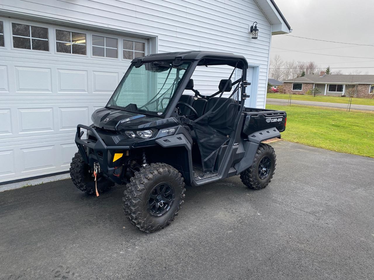 Used 2023 Can-Am Defender HD10  for sale in Truro, NS