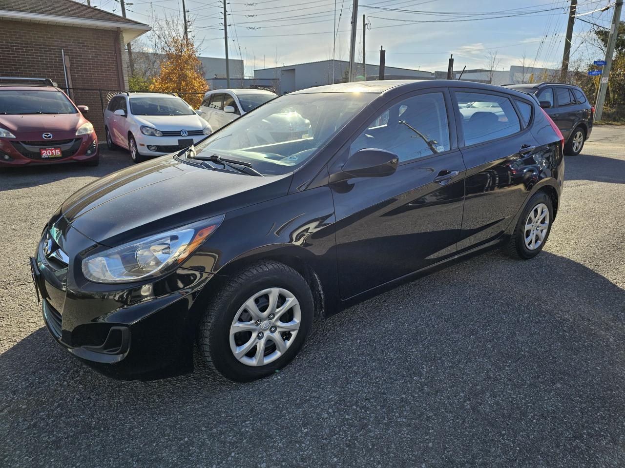 Used 2012 Hyundai Accent GL, MANUAL, ACCIDENT FREE, A/C, POWER GROUP, 138KM for sale in Ottawa, ON