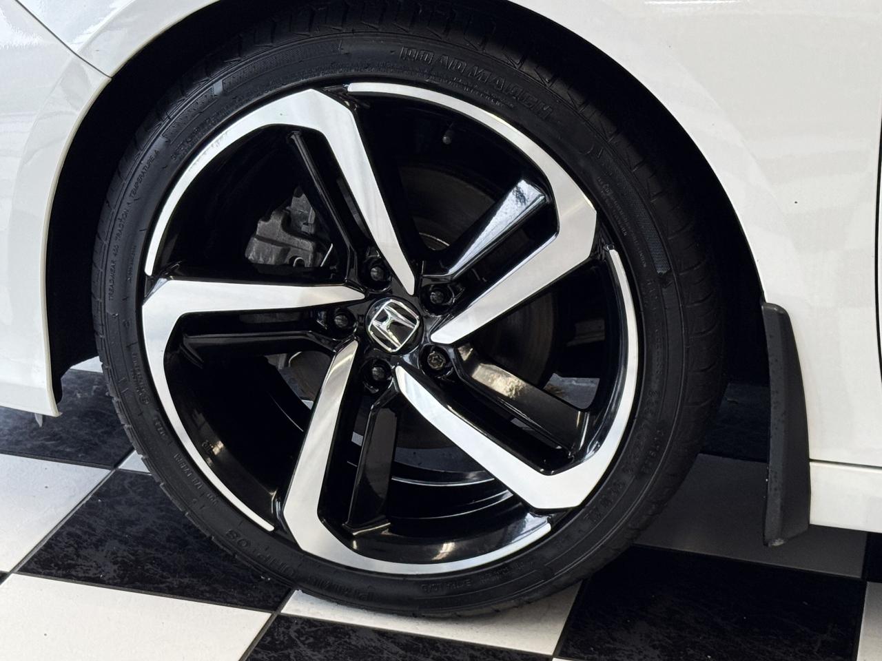 2018 Honda Accord SPORT+New Tires+Adaptive Cruise+Roof+CLEAN CARFAX - Photo #51