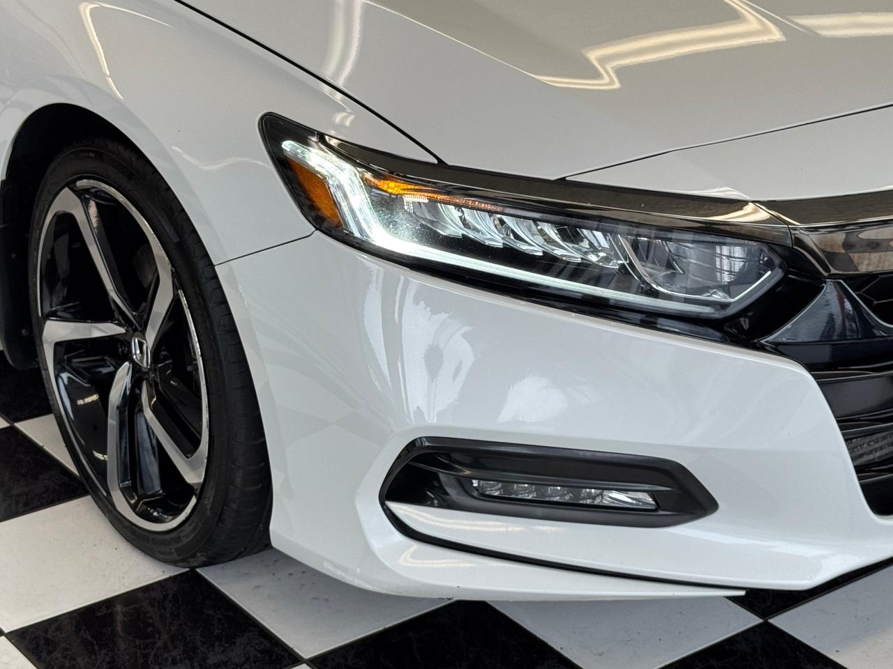 2018 Honda Accord SPORT+New Tires+Adaptive Cruise+Roof+CLEAN CARFAX Photo36