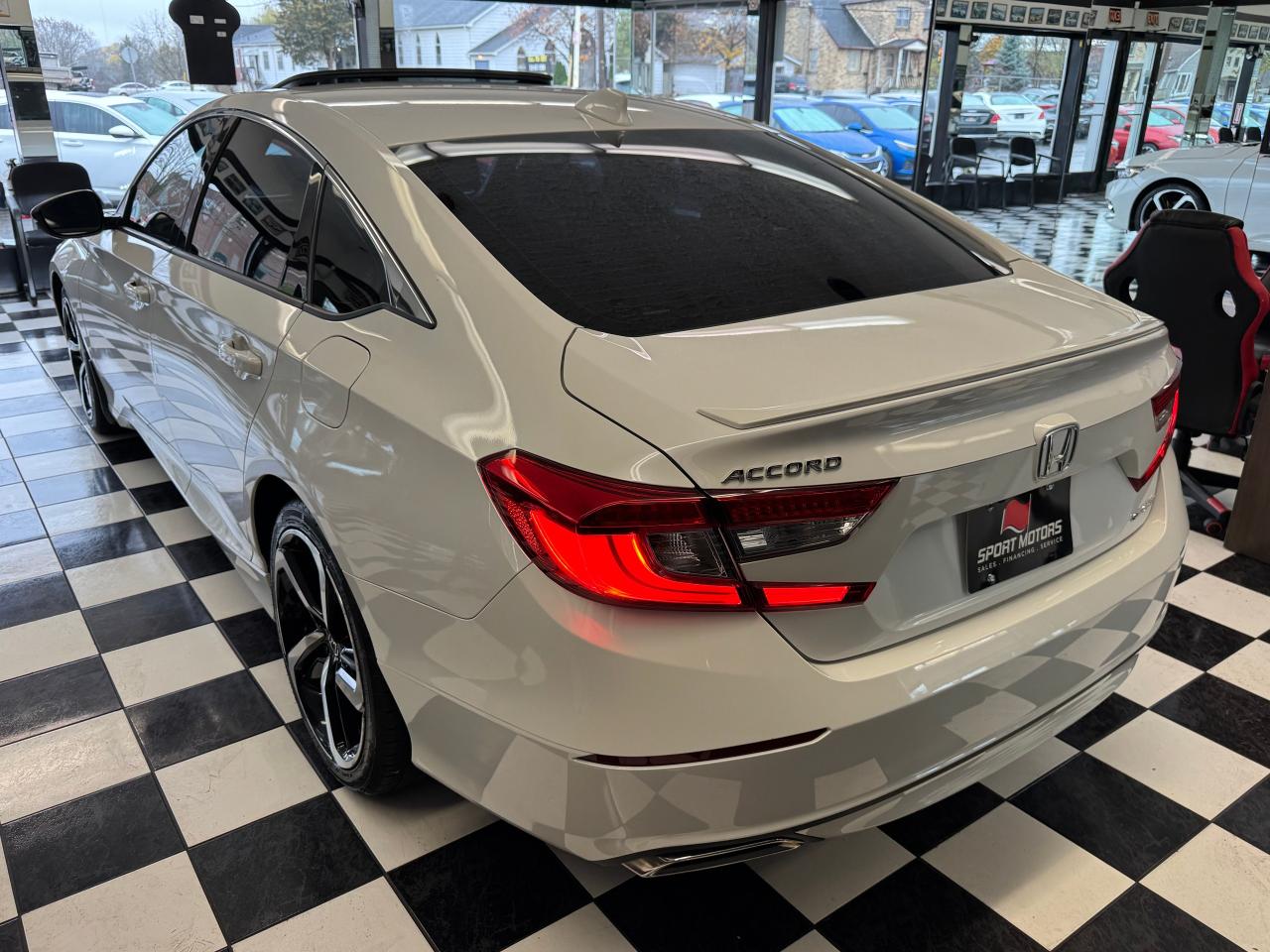 2018 Honda Accord SPORT+New Tires+Adaptive Cruise+Roof+CLEAN CARFAX - Photo #6