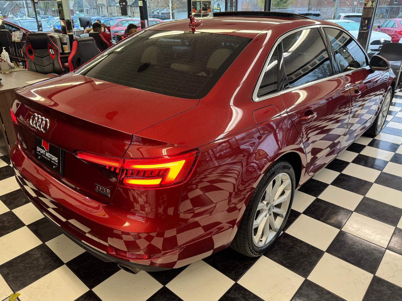 2017 Audi A4 PROGRESSIV Quattro+360Camera+Roof+GPS+CLEAN CARFAX - Photo #8