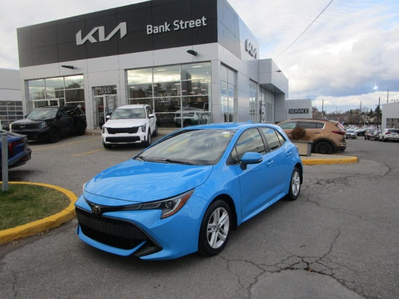 Used 2020 Toyota Corolla Hatchback CVT for sale in Gloucester, ON