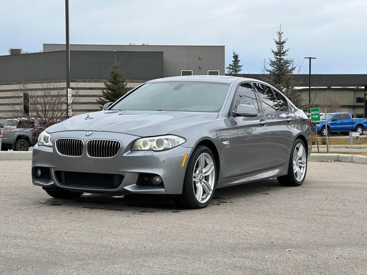 Used 2011 BMW 5 Series 535XI M-PACKAGE | HEADS-UP DISPLAY | HEATED STEERING WHEEL | $0 DOWN for sale in Calgary, AB