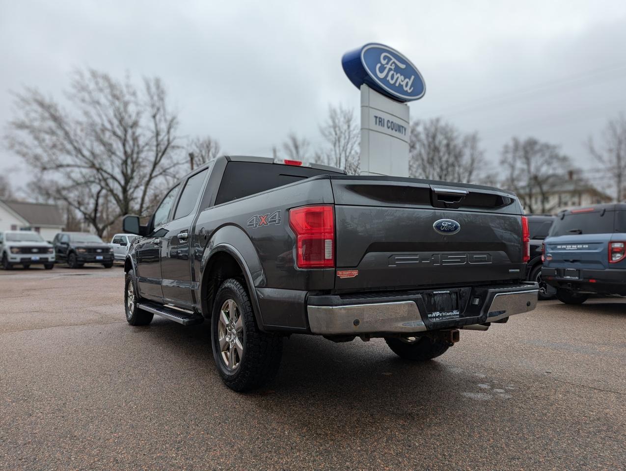 2019 Ford F-150 Lariat Photo4