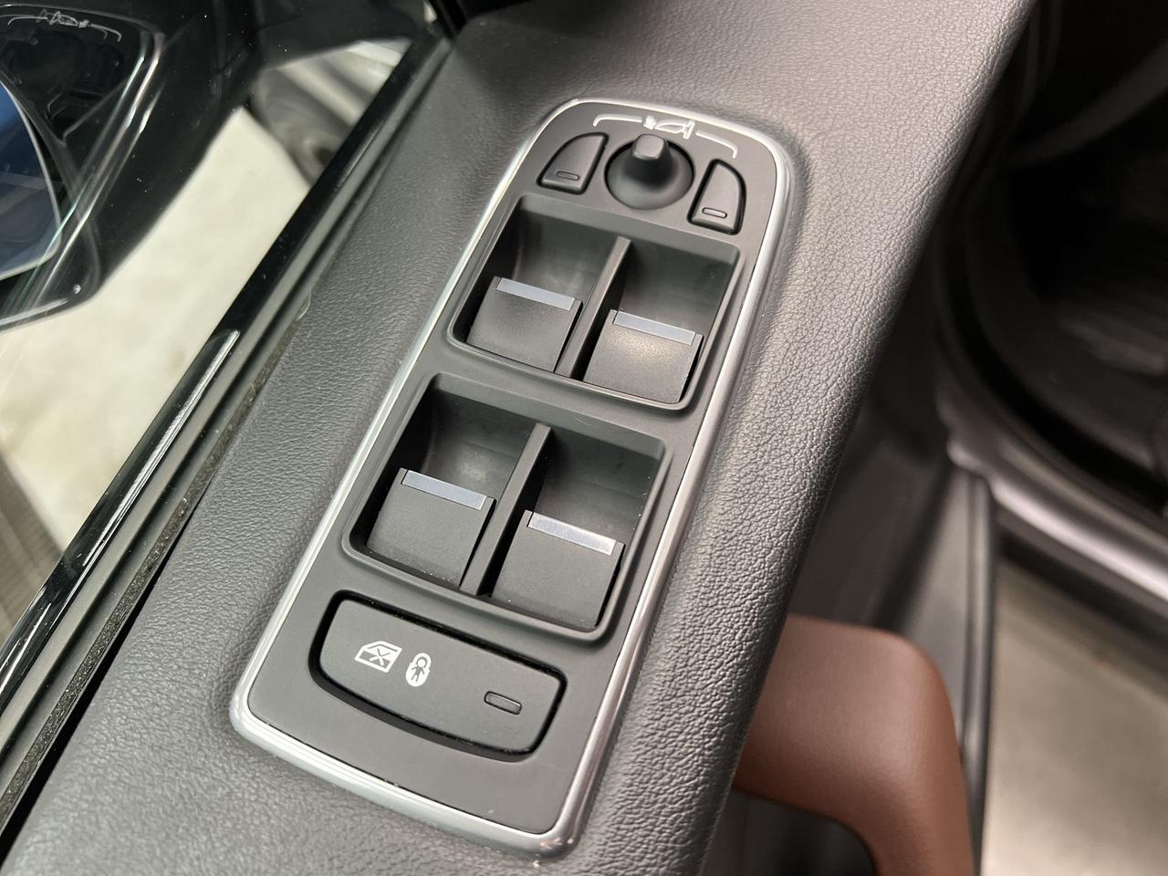 2020 Jaguar F-PACE S AWD | 380HP SUPERCHARGED V6 | LEATHER Photo